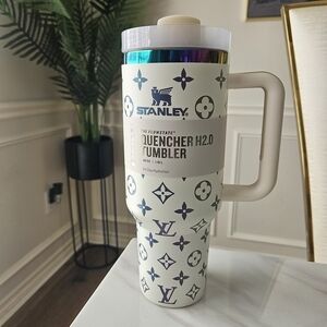 Stanley Quencher H2.0 Tumbler - Cream Color 40oz